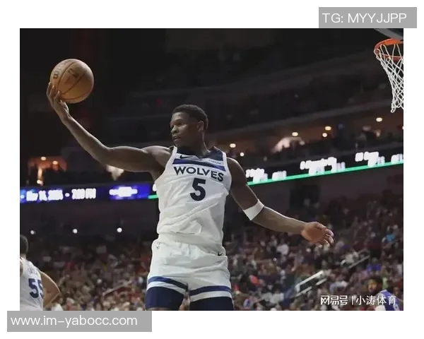 爱德华兹双撤步后再跳一步是否算走步引发热议